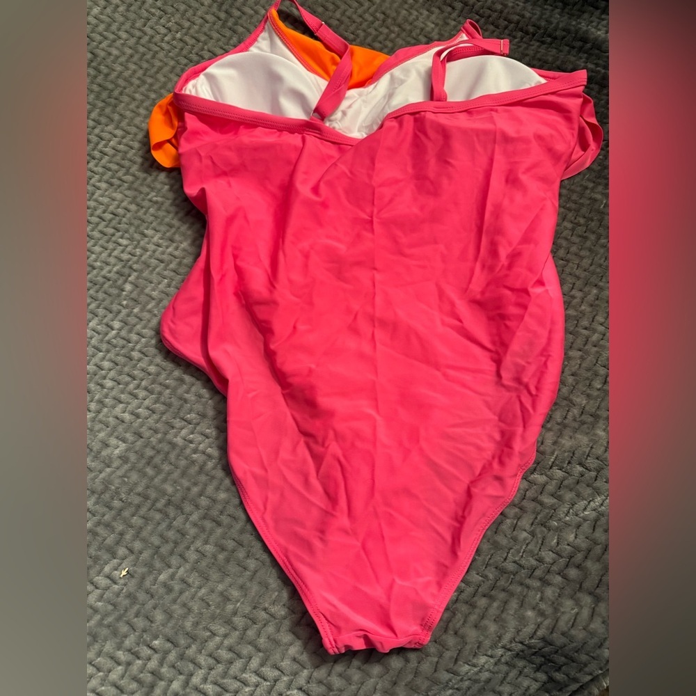 Size 20 plus pink/orange one piece swimsuit - Picture 3 of 8